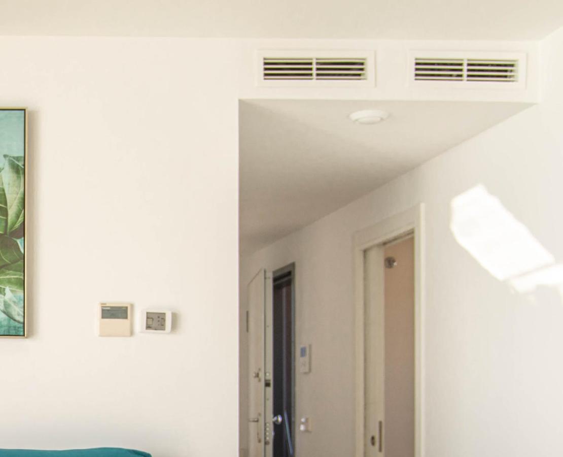 Ferienwohnung Modern Sea Front Jacuzzi Blue Sky Alicante Exterior foto